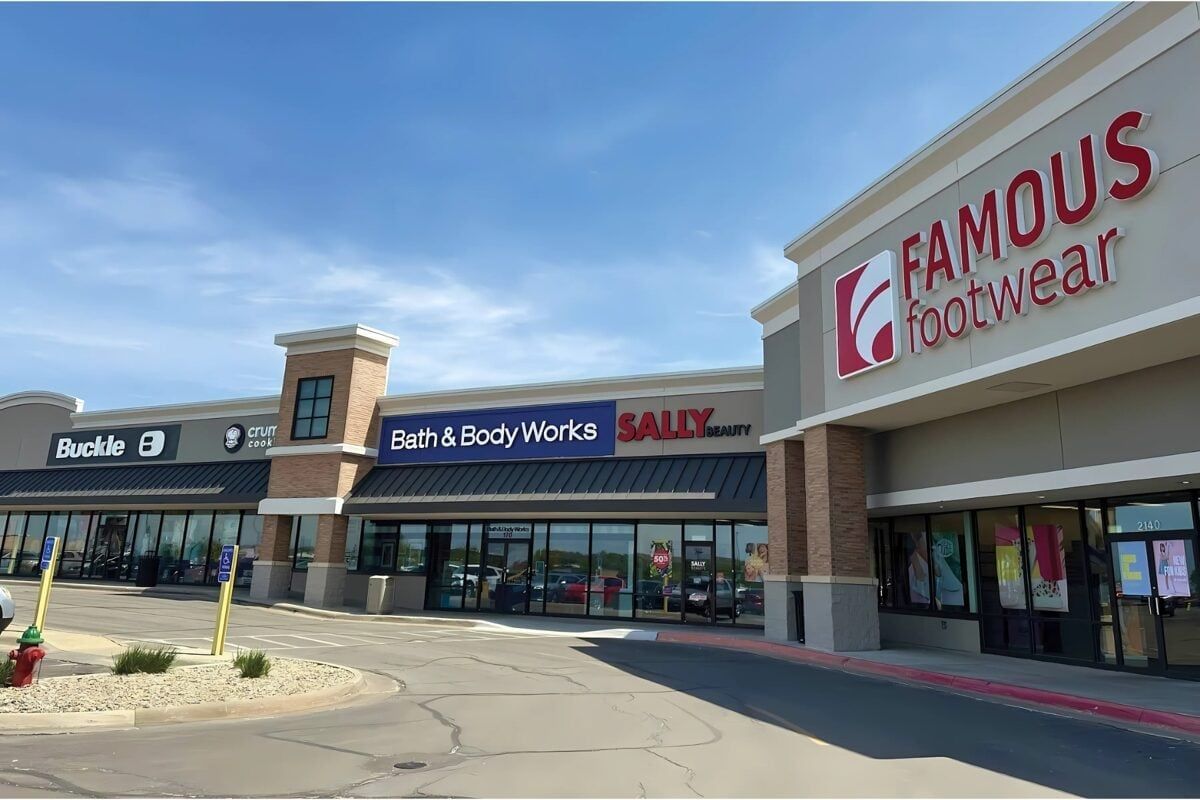 West Ridge Plaza shopping center in Topeka, Kansas